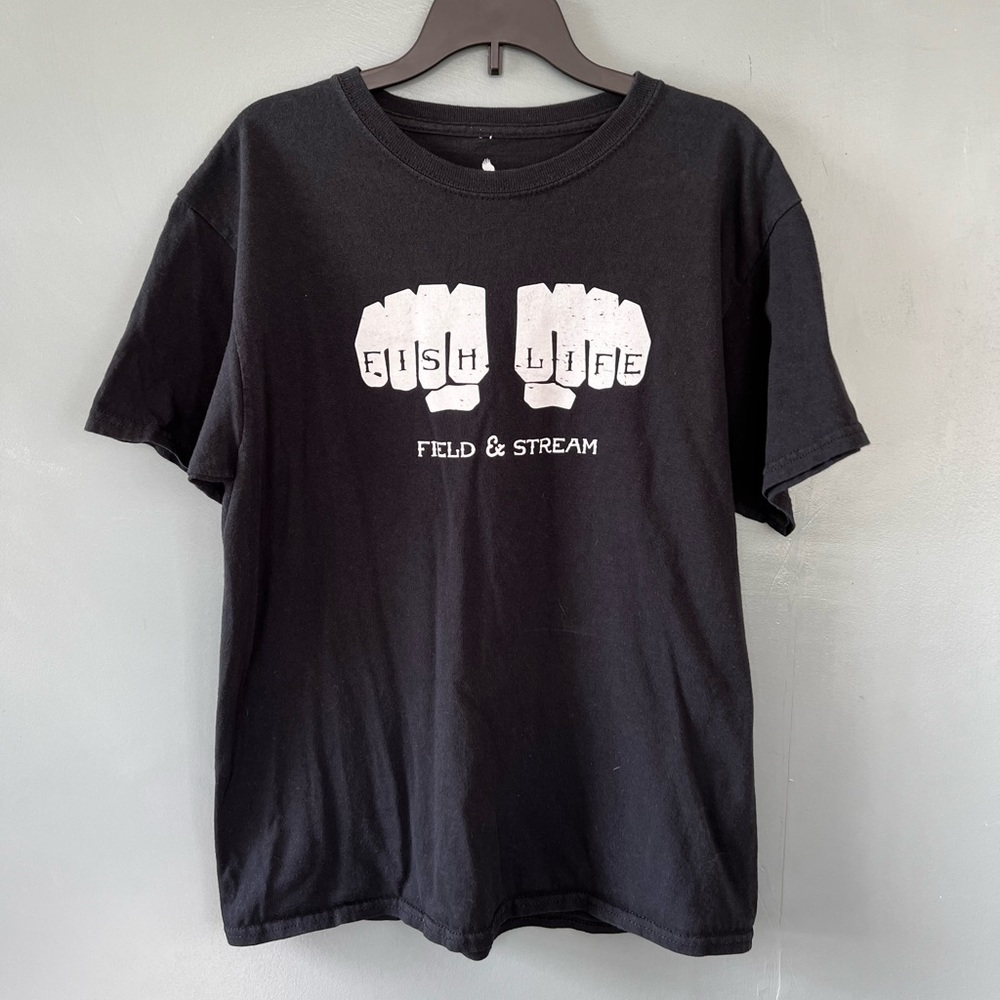 Youth extra large size, brand field and stream, black, fish life fist graphic